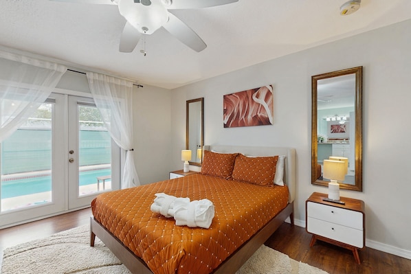 3 bedrooms, iron/ironing board, internet, bed sheets