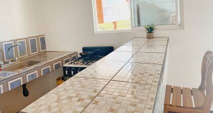 Cozy 1-bedroom apartment with WiFi, AC in charming Managua