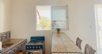 Cozy 1-bedroom apartment with WiFi, AC in charming Managua