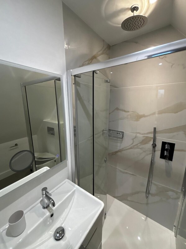 Towels, soap, toilet paper