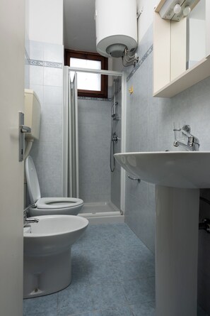 Apartment, 2 Bedrooms, Balcony, Ocean View | Bathroom - Relax in our Flat With sea View Terrace (San Michele al Tagliamento)