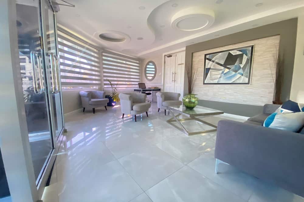 Christar Villas Hotel