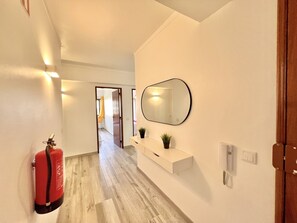 Interior - QUARTEIRA BRIGHTNESS by HOMING (Quarteira)