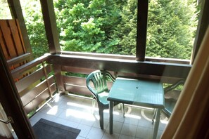 Dining - Apartment La Corniche, Central Morzine, sleeps 6 (Morzine)
