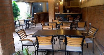 CHALWE HOTEL APART