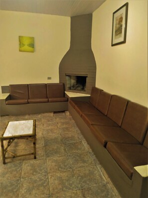Superior House, Mountain View | Living area