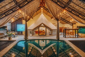Gambar tidak terklasifikasi, 4 dari 17, tombol