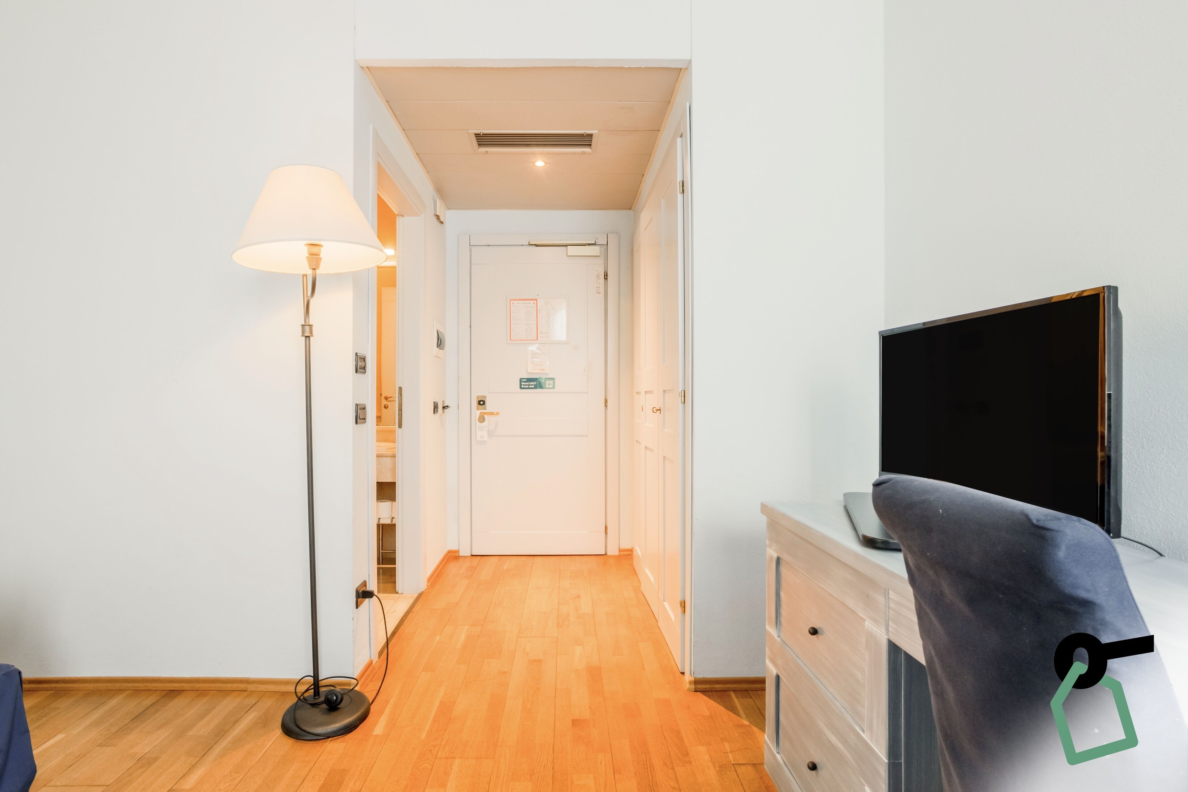 Habitación doble | Televisión