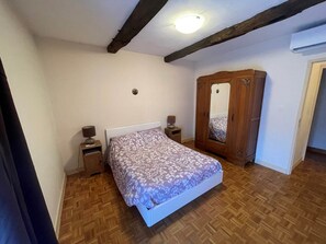 2 bedrooms, free WiFi