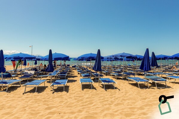 Private beach, white sand - Hotiday Room Collection - Cinisi (Cinisi)