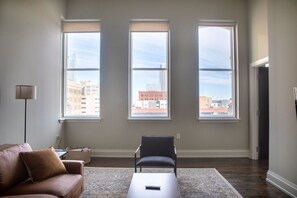 Älytelevisio, kirjoja