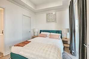 3 bedrooms, desk, free WiFi, bed sheets