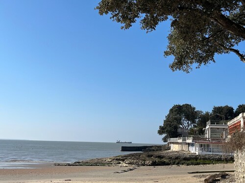 Studio for 4 people 100m from the beach and 1 min walk from the town center