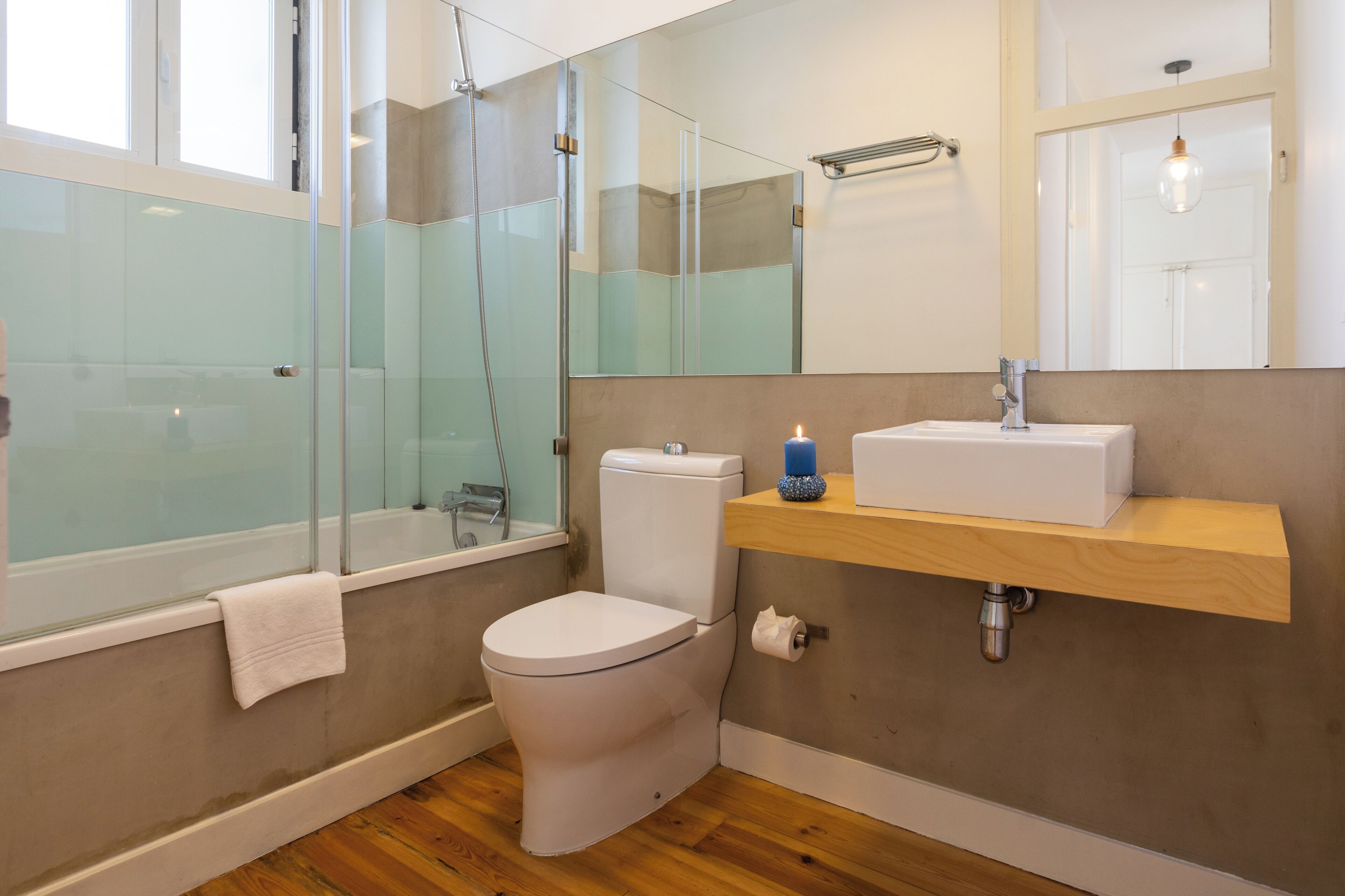 Apartment | Badezimmer