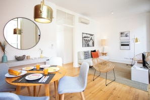 Appartement | Coin séjour | Télévision