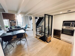 Interior - Exceptional T3 with terrace in hypercentre (Toulouse)