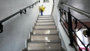 Casa, 3 habitaciones, balcón, vista al jardín | Interior