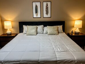 5 bedrooms, desk, iron/ironing board, WiFi