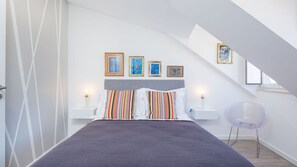 1 habitación, tabla de planchar con plancha, wifi gratis y ropa de cama 