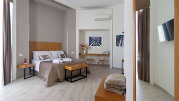 Superior Double or Twin Room, City View | Free WiFi