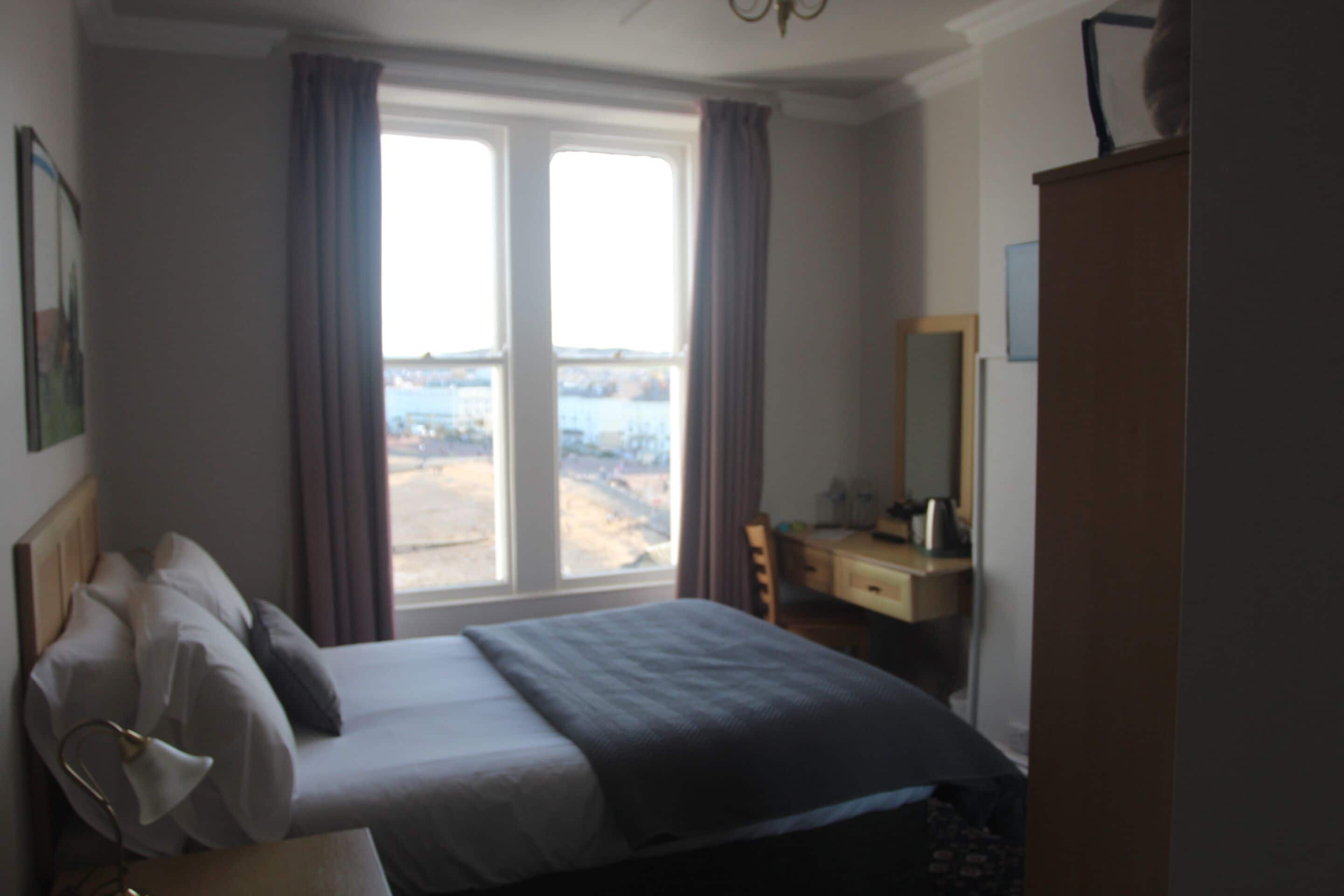 Deluxe Double Room, Ensuite, Sea View | Iron/ironing board, free WiFi