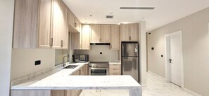 Fridge, microwave, oven, stovetop