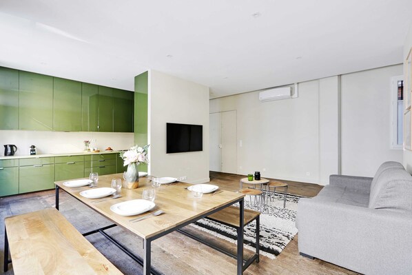 Comfort Apartment | Living area - Appartement Beaubourg (Paris)