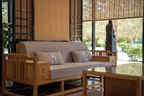 Unclassified image, 5 of 71, button - Huayulou International Hotel (Dunhuang)