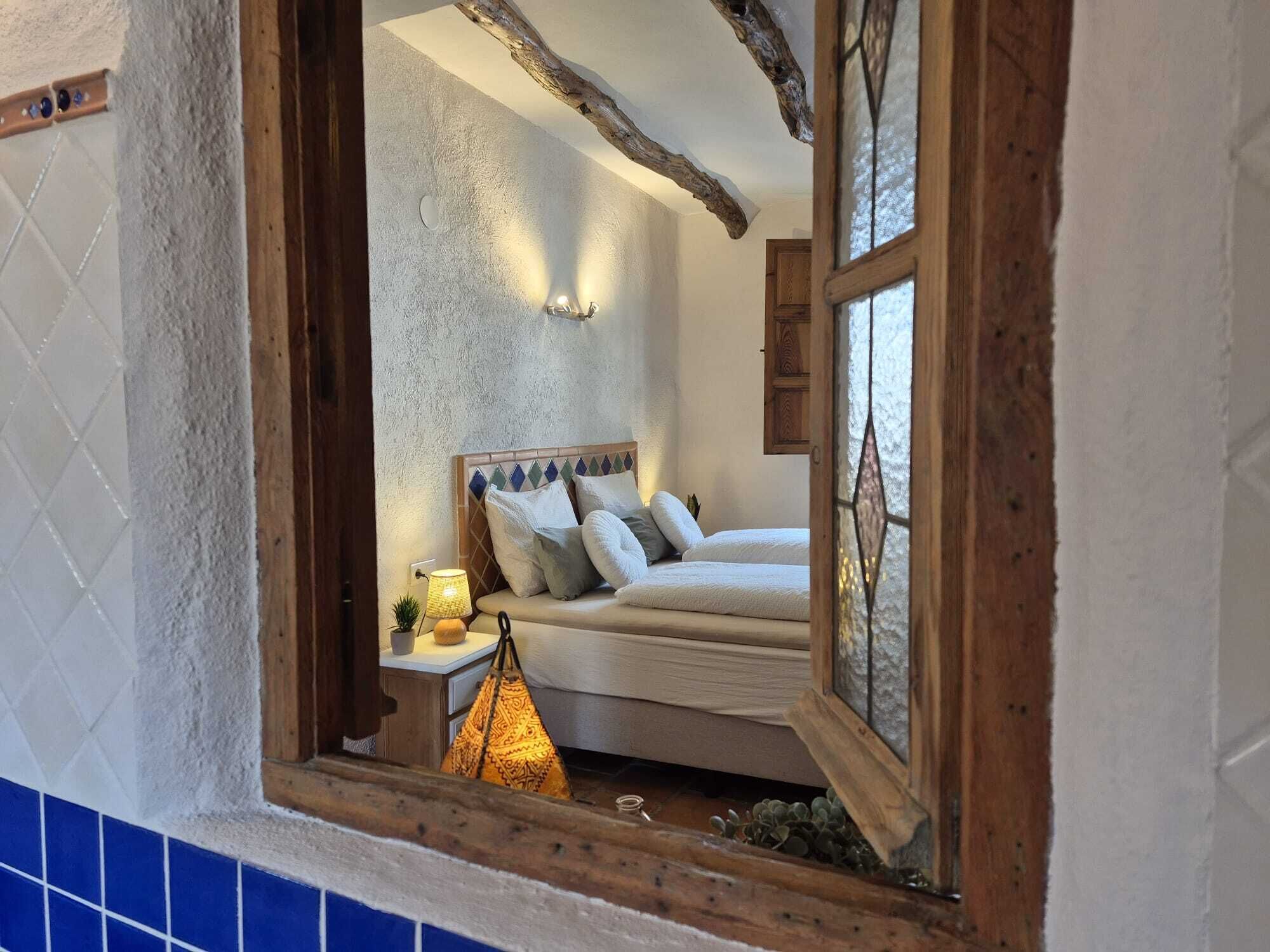 1 chambre, fer et planche à repasser, Wi-Fi gratuit, draps fournis