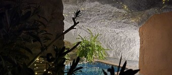 Truly unique and authentic town house with cave pool! Lovely mountain village.