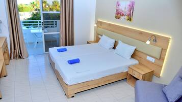 Cortinas blackout, sistema de insonorización y wifi gratis