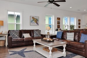 Hus - flera sängar (Turtle Time) | Vardagsrum