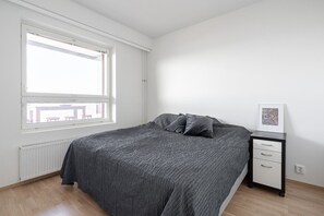 1 Schlafzimmer, Schreibtisch, Bügeleisen/Bügelbrett, kostenloses WLAN