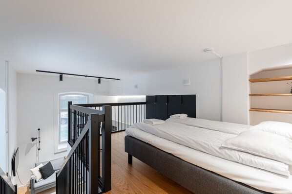 1 bedroom, desk, iron/ironing board, travel cot