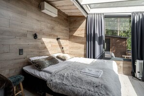 1 quarto, escrivaninha, Wi-Fi de cortesia, roupa de cama