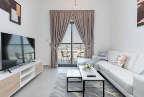 Appartement, 2 slaapkamers, privézwembad, uitzicht op de stad | Woonkamer
