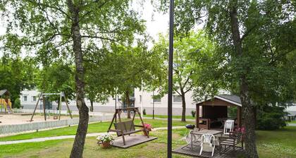 Modern 2BR Apt near Downtown