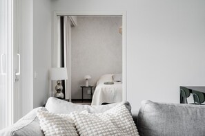 1 chambre, bureau, fer et planche à repasser, Wi-Fi gratuit