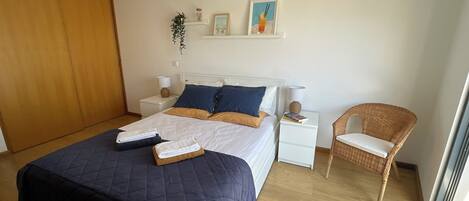 2 Schlafzimmer, Bügeleisen/Bügelbrett, Reisekinderbett, kostenloses WLAN