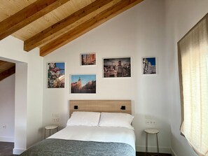 In-room safe, iron/ironing board, free WiFi, bed sheets