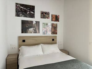 In-room safe, iron/ironing board, free WiFi, bed sheets