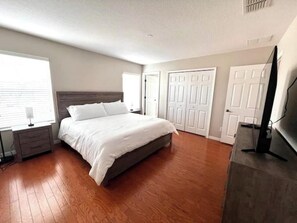 4 bedrooms, iron/ironing board, WiFi, bed sheets - Bella Vida 4bd Townhome (Kissimmee)
