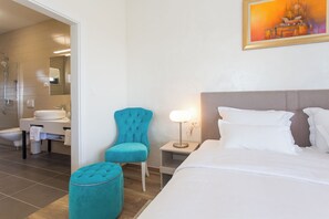 3 soverom, safe på rommet, skrivebord og strykejern/-brett