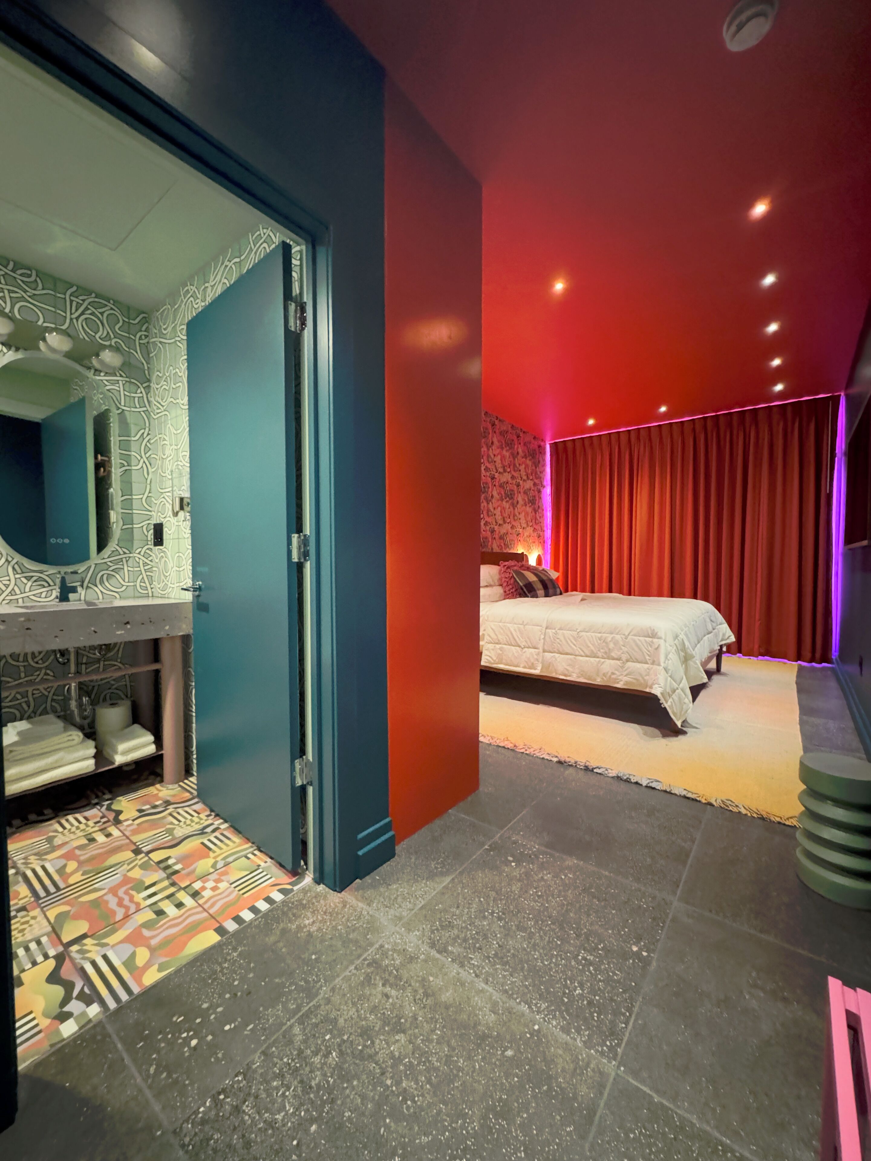 Phòng đôi tiện nghi đơn giản, quang cảnh vườn | Bộ đồ giường cao cấp, màn/rèm cản sáng, bàn ủi/dụng cụ ủi quần áo 