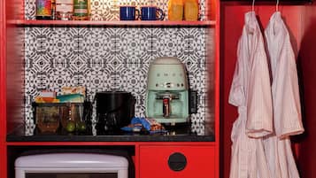 Comfort Double Room, Garden View | Premium bedding, blackout drapes, iron/ironing board, free WiFi