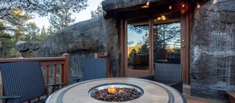 Cave Cabin |Hot Tub| Fire Pit | MTN Experience