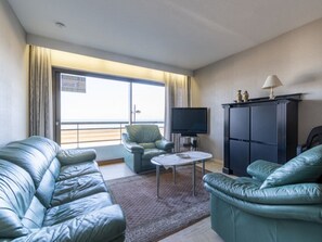 Apartment | Living room - Apartment in Middelkerke With Sea View (Middelkerke)
