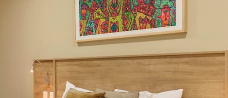 Basic-værelse - balkon | Pengeskab på værelset, skrivebord, gratis Wi-Fi, sengetøj