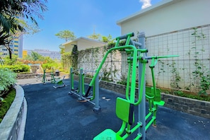 Children’s play area – outdoor - Good Location And Simply Studio Springlake Summarecon Bekasi Apartment (Bekasi)