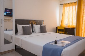 Standard Apartment | 1 bedroom - Convenient Studio Apartment At B Residence (Pagedangan)